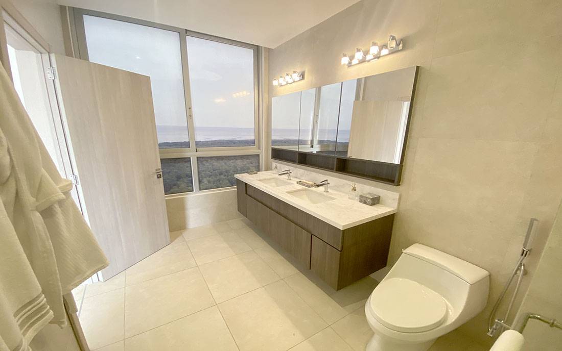 ocean house panama master bathroom